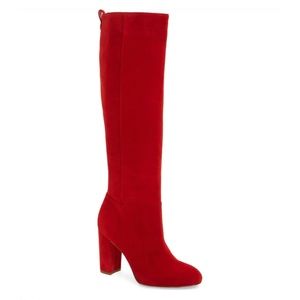 Caprice Knee-High Boot
SAM EDELMAN